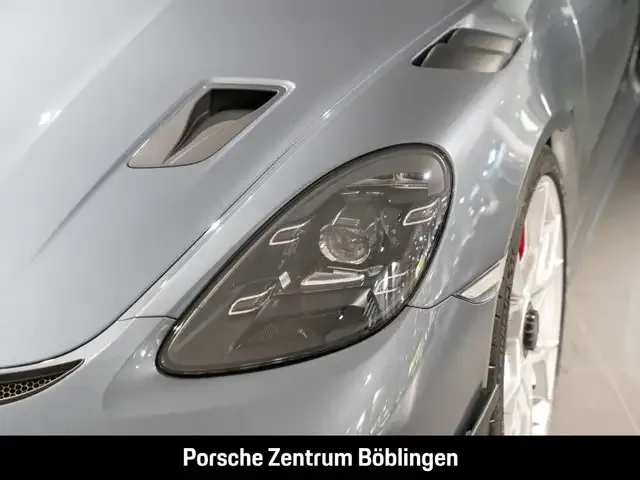 Porsche 718 Spyder