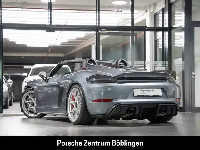 Porsche 718 Spyder