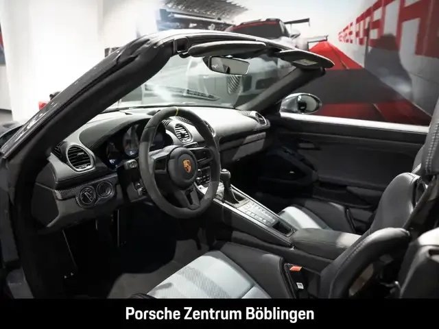 Porsche 718 Spyder