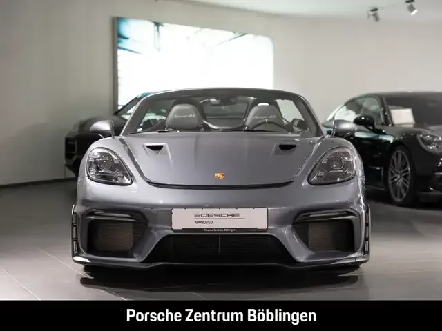 Porsche 718 Spyder