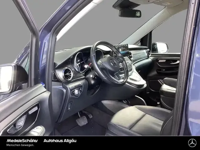 Mercedes-Benz EQV 300