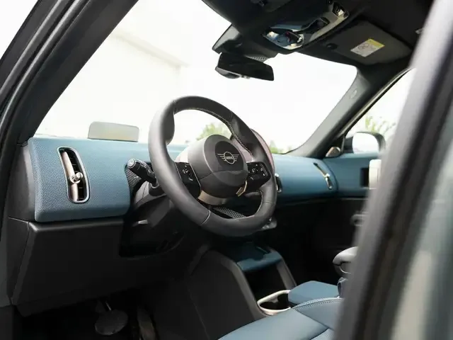 MINI Cooper Countryman