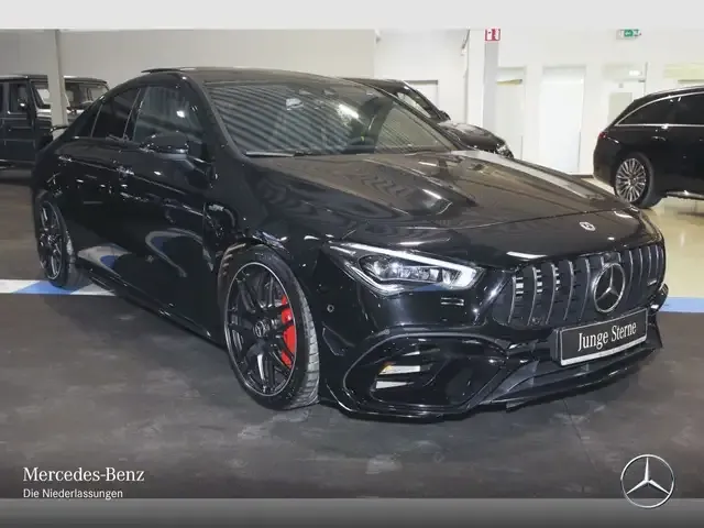 Mercedes-Benz CLA 45 AMG