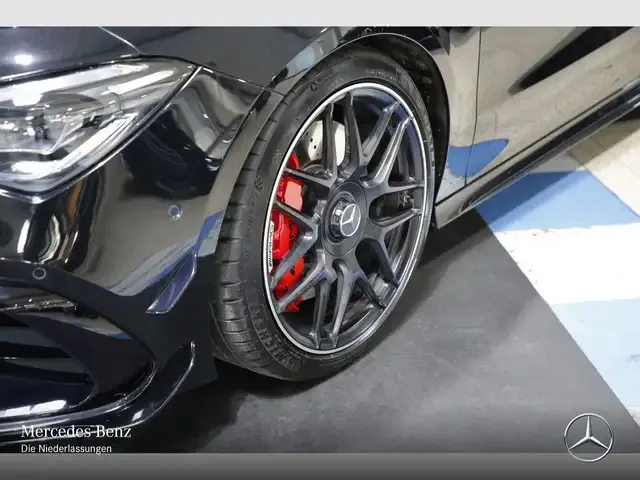 Mercedes-Benz CLA 45 AMG