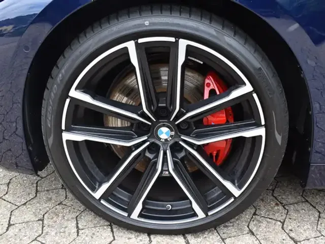 BMW 440