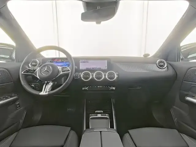 Mercedes-Benz EQA 300