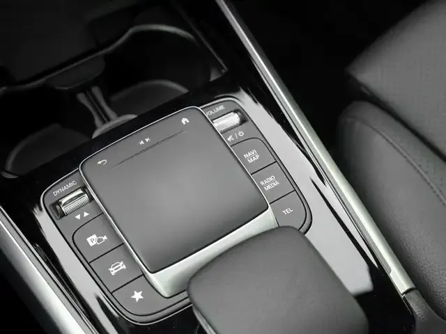 Mercedes-Benz EQB 350