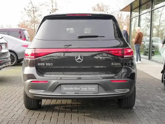 Mercedes-Benz EQB 350