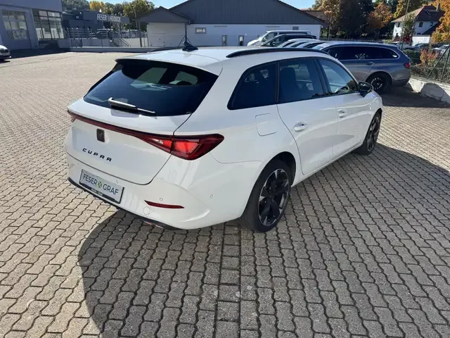 CUPRA Leon