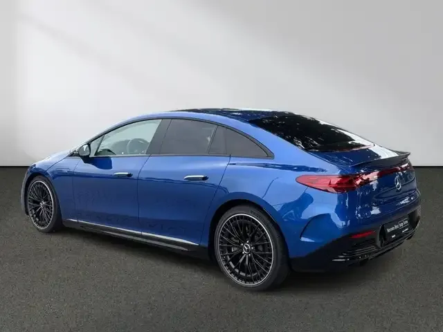 Mercedes-Benz EQE 43