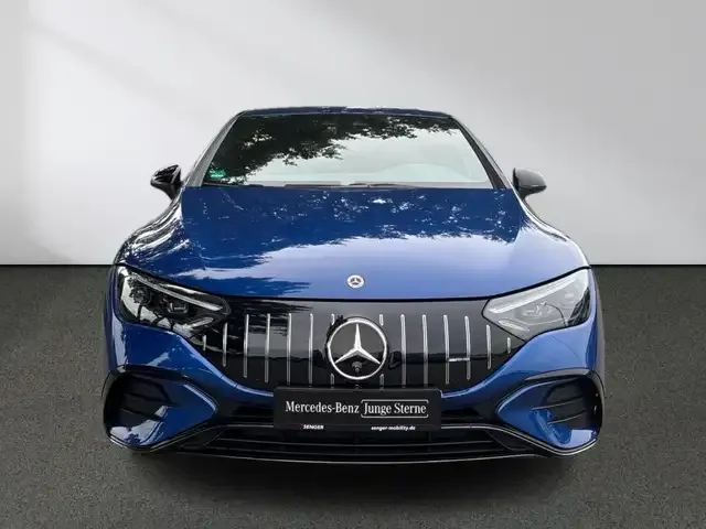 Mercedes-Benz EQE 43