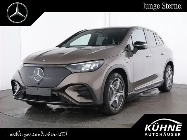Mercedes-Benz EQE SUV