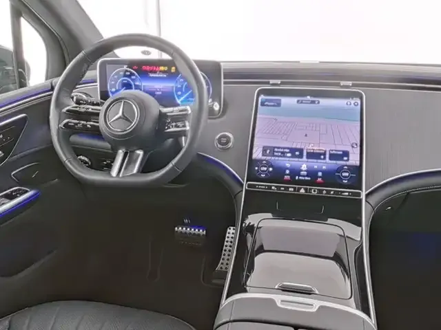 Mercedes-Benz EQE SUV