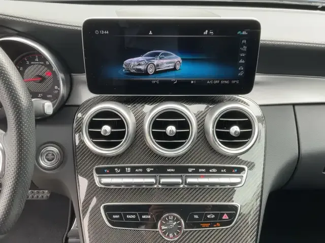 Mercedes-Benz C 63 AMG
