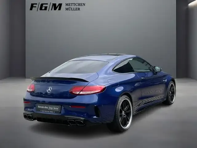 Mercedes-Benz C 63 AMG