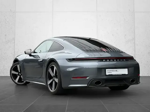 Porsche 992