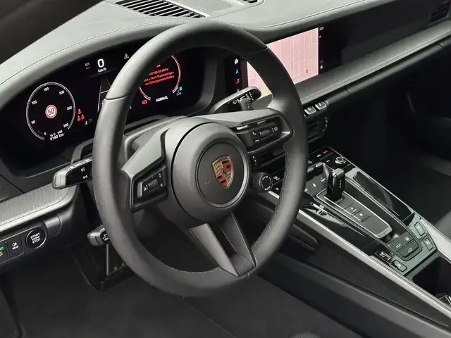 Porsche 992