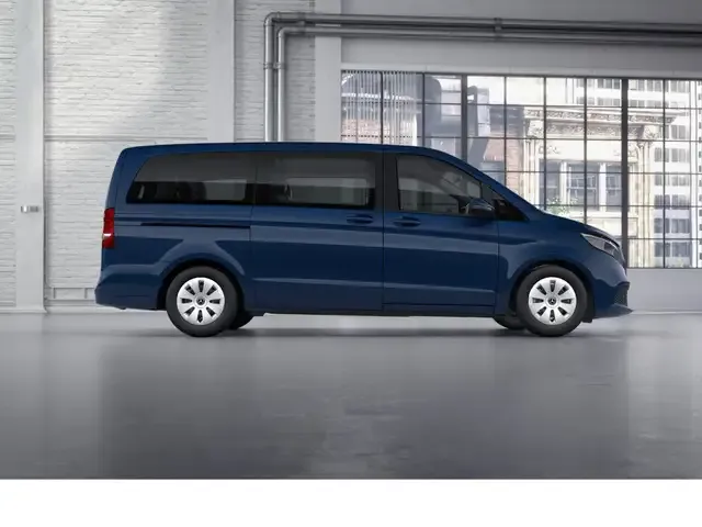 Mercedes-Benz V 220