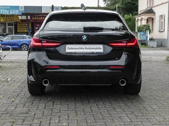 BMW 120