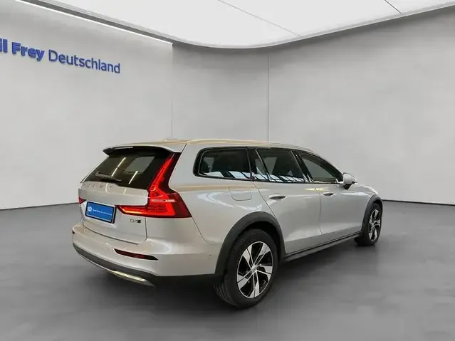 Volvo V60 Cross Country