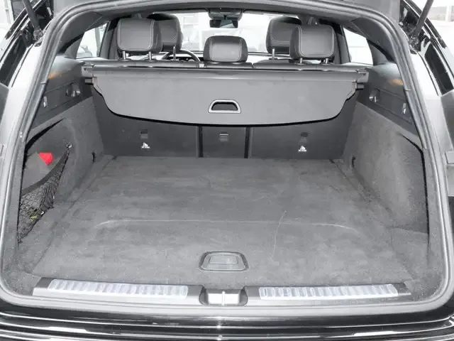 Mercedes-Benz EQC 400