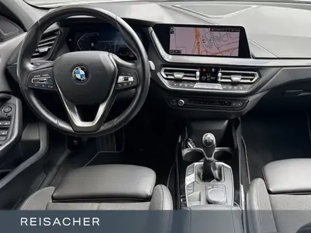 BMW 118