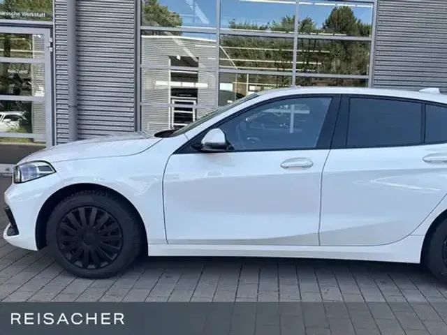 BMW 118