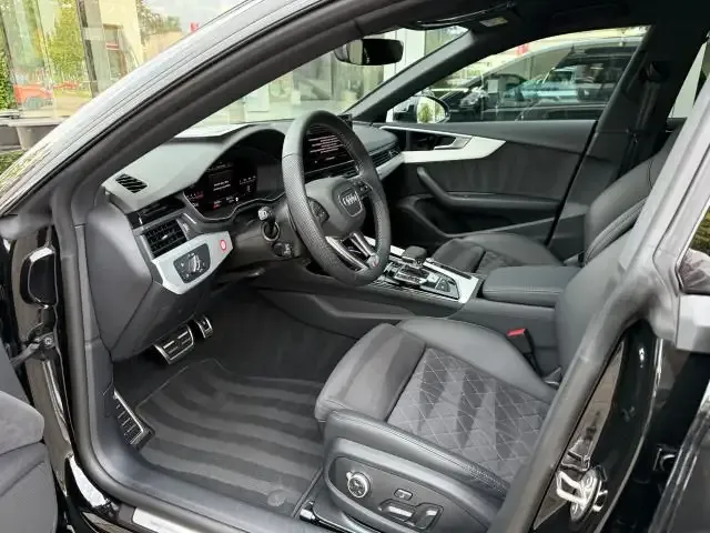 Audi S5