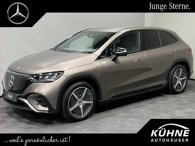 Mercedes-Benz EQE SUV