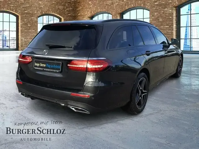 Mercedes-Benz E 300