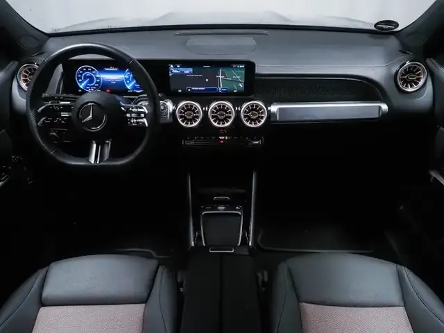 Mercedes-Benz EQB 300