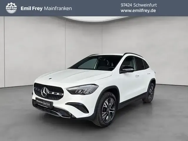 Mercedes-Benz GLA 180