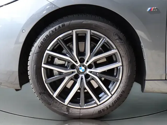 BMW 223
