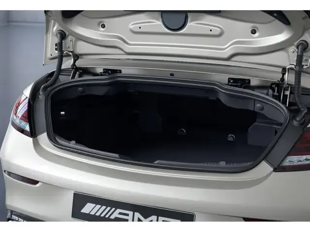 Mercedes-Benz C 63 AMG