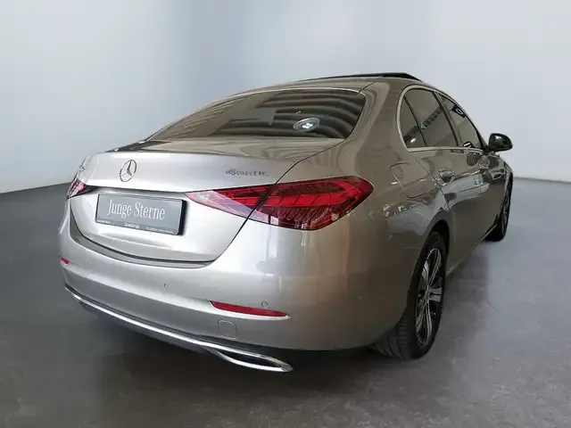 Mercedes-Benz C 400