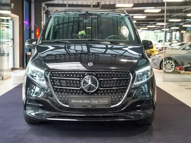 Mercedes-Benz V 250