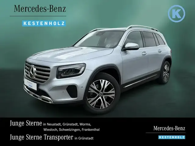 Mercedes-Benz GLB 180