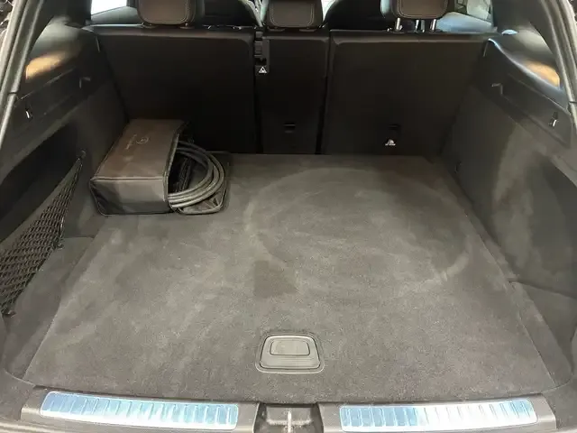 Mercedes-Benz EQC 400