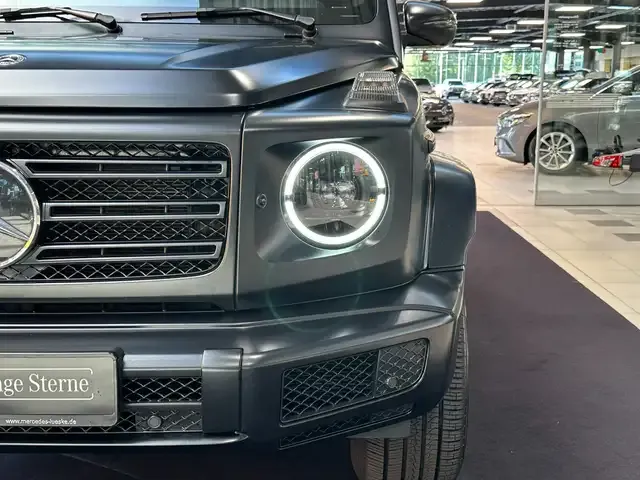 Mercedes-Benz G 500
