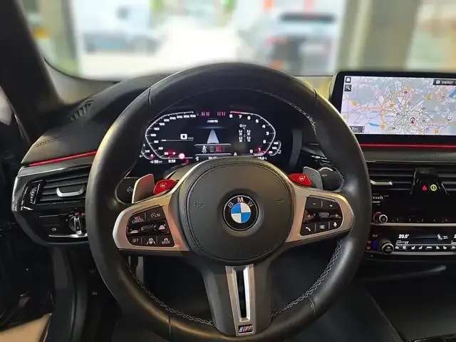 BMW M5