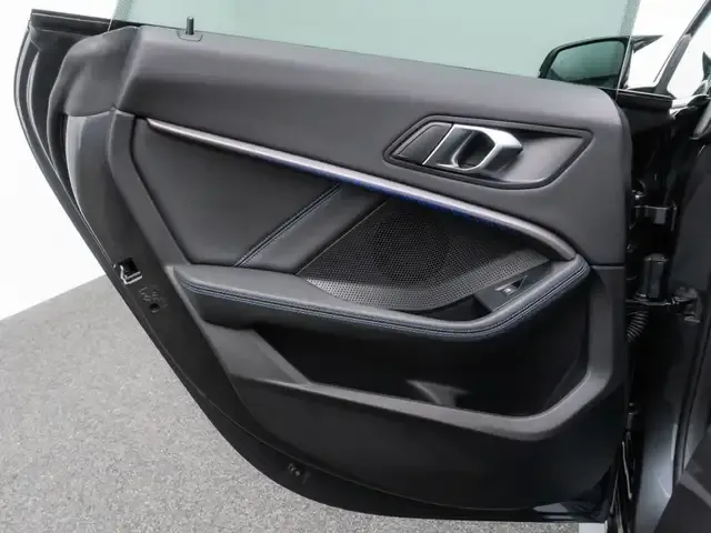 BMW 235