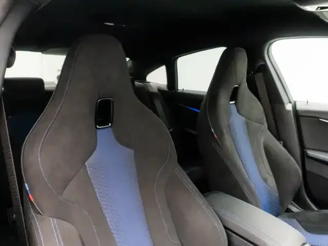 BMW 235