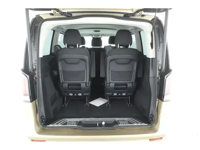 Mercedes-Benz V 220