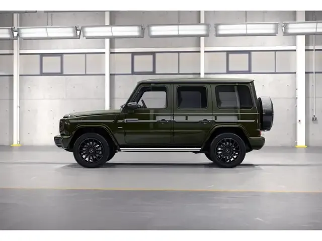 Mercedes-Benz G 400