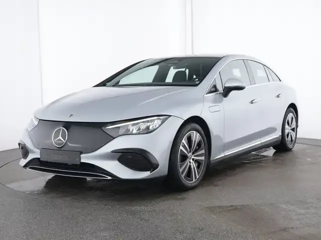 Mercedes-Benz EQE 300