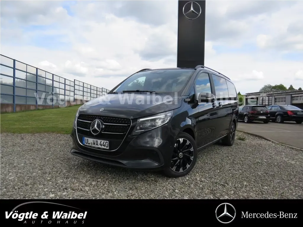 Mercedes-Benz V 250