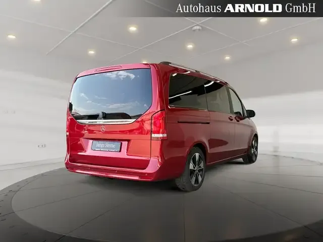 Mercedes-Benz V 300