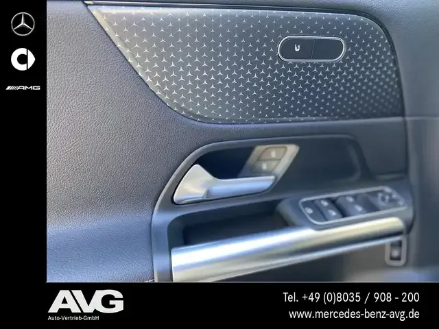 Mercedes-Benz GLA 180