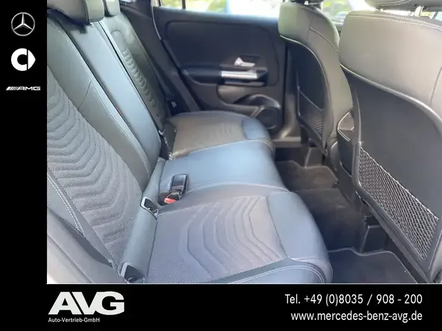 Mercedes-Benz GLA 180