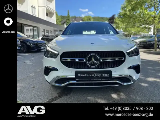 Mercedes-Benz GLA 180